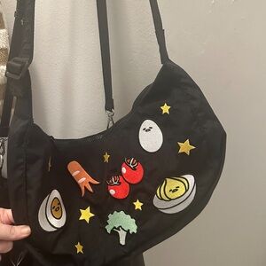 Baggu ramen crossbody